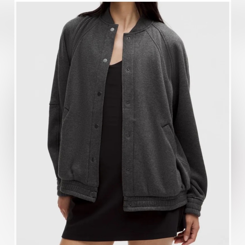 🧥 Scuba Oversized Varsity Jacket  Plush🧥 NWT